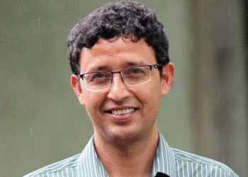 डा. रामेशको राजीनामा पछाडि आरजुको हात? राजनीतिले खायो अर्को प्रतिभा।