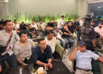 ४७ गुण्डा नाइके  खोरमा, सिंघम बने एसएसपी विश्व अधिकारी