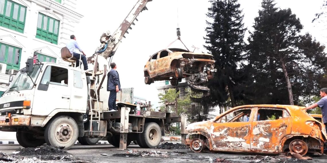 अहिलेसम्म को को पूर्वपदाधिकारीले फिर्ता गरे गाडी ?