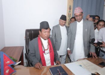 पुनको चेतावनीः भोलीसम्म शिक्षकको तलब नदिए प्रअलाई कारबाही