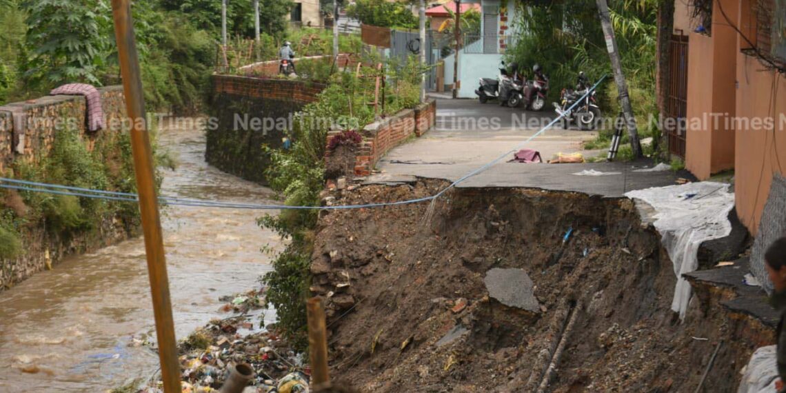 आज पनि ७ सडक पूर्णरूपमा अ व रु द्ध, कुन सडकको अवस्था कस्तो छ ?