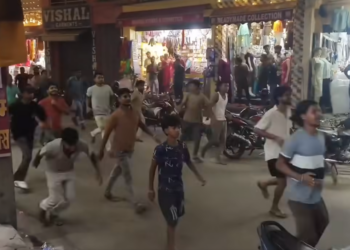 सुन चाँदी पसलमा छापा मार्दा दोहोरो झडप