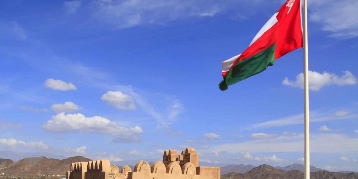 ओमानबाट २० नेपालीलाई दे श नि का ला