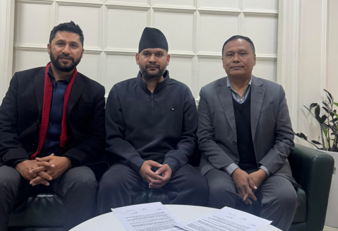 बालेनले गरे सुदनको प्रशंसा, खेलाडी बनेर निस्किए