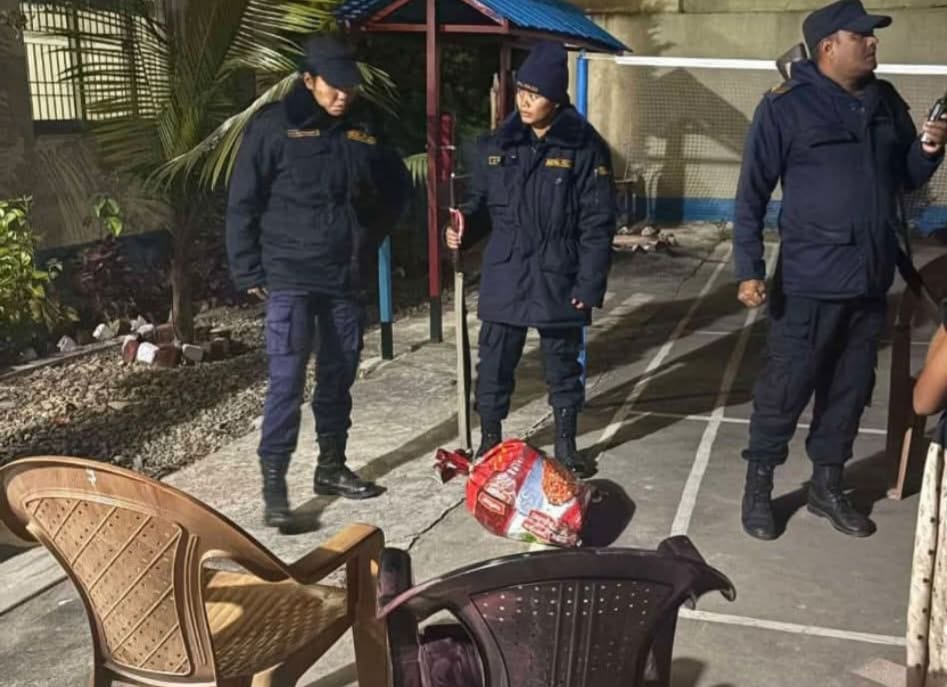 सिन्धुलीमा लुटियो एसबीआई बैंक, एक बोरा पैसा जंगलमा फेला