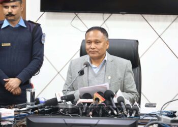 कुलमानले दिए मन्त्रीबाट राजीनामा, आजैदेखि राजनीतिमा लाग्ने