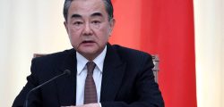 SOCHI, RUSSIA - MAY 13, 2019: China's Foreign Minister Wang Yi during a press conference following his meeting with Russia's Foreign Minister Sergei Lavrov at the Rus health resort. Anton Novoderezhkin/TASS

Ðîññèÿ. Ñî÷è. Ìèíèñòð èíîñòðàííûõ äåë Êèòàÿ Âàí È âî âðåìÿ ïðåññ-êîíôåðåíöèè ïî èòîãàì âñòðå÷è ñ ìèíèñòðîì èíîñòðàííûõ äåë ÐÔ Ñåðãååì Ëàâðîâûì â çàëå "Àòðèóì" ñàíàòîðèÿ "Ðóñü". Àíòîí Íîâîäåðåæêèí/ÒÀÑÑ
