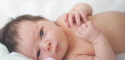 1296x728_When_Do_Newborn_Babies_Start_to_See-1-Newborn_to_4_Months