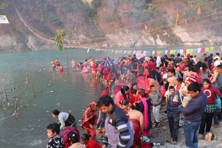 1403274850Devghat