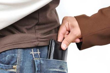 1539502010pick_pocket