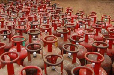 1571643134gas