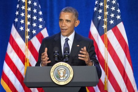 160128-obama-dem-caucus-2112_d1383427044aedc55ad5672f292bd12d.fit-760w