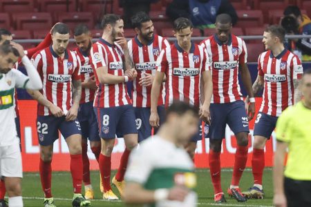 PARTIDO DE LIGA ENTRE ATLETICO Y ELCHE. GOL DIEGO COSTA DE PENALTI 3-1
