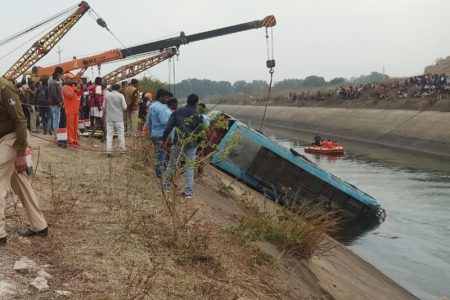 16_02_2021-sidhi_bus_accident_in_mp_2021216_13429