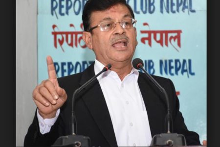 1903034437som-prasad-padne