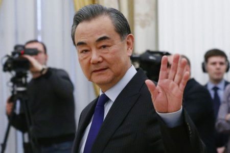 2018-04-05t151333z_1067349927_up1ee4516ak7p_rtrmadp_3_russia-china-putin-wang