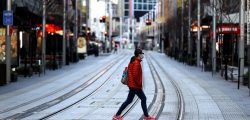 A near-empty street in the central business district of Sydney, Australia, on Tuesday, July 27, 2021. Sydney's??month-long??lockdown shows no signs of being eased as the city's daily Covid-19 cases keep climbing, even as other Australian cities move to open back up after bringing their clusters under control. Photographer: Brendon Thorne/Bloomberg