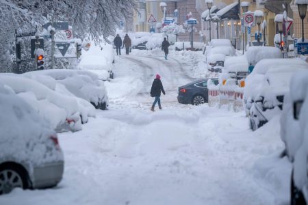 231202114930-restricted-02-munich-germany-snow-12-02-2023