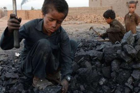 25_10_2020-child_labor_20950954
