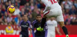 25th November 2018, Ramon Sanchez Pizjuan, Seville, Spain; La Liga football, Sevilla versus Valladolid; Andre Silva of Sevilla FC scores the goal to make it 1-0 in the 30th minute PUBLICATIONxINxGERxSUIxAUTxHUNxSWExNORxDENxFINxONLY ActionPlus12083080 AntonioxGomez