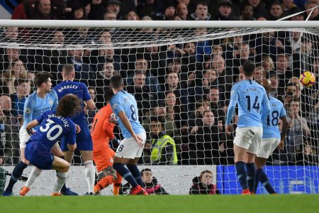 LONDON, ENGLAND - DECEMBER 08:  David Luiz of Chelsea scores his team's second goal during the Premier League match between Chelsea FC and Manchester City at Stamford Bridge on December 8, 2018 in London, United Kingdom.  (Photo by Shaun Botterill/Getty Images)