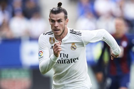 EIBAR, SPAIN - NOVEMBER 24: Gareth Bale of Real Madrid reacts during the La Liga match between SD Eibar and Real Madrid CF at Ipurua Municipal Stadium on November 24, 2018 in Eibar, Spain. (Photo by Juan Manuel Serrano Arce/Getty Images)