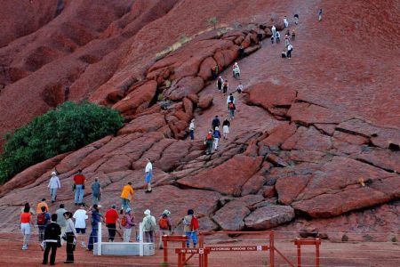 uluru climb banned