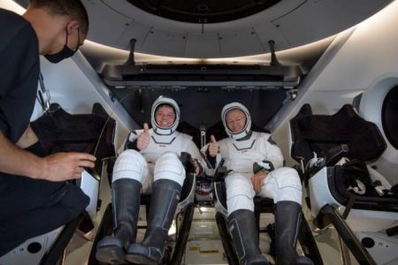 5-spacex-bring-back-astronaut-770x433