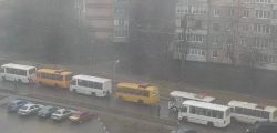 54365165-10528967-Buses_arrive_in_the_city_of_Donetsk_rebel_occupied_Ukraine_after-a-66_1645470978688
