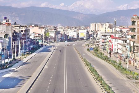 5e7fe4921ee49_empty_street_and_open_sky2_sagar_SGR6145