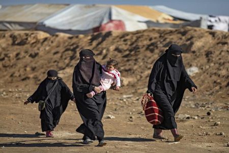 5ef08ae40c382_France_Repatriated_10_Child
