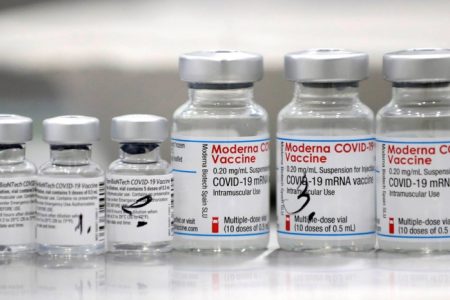 HEALTH-CORONAVIRUS/USA-BOOSTERS