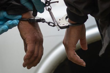 ARREST-1579018204
