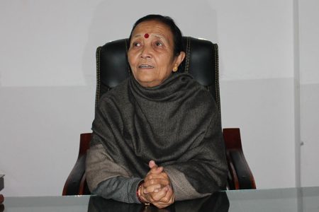 Anuradha Koirala assuming office as governor of province 3 in Hetauda, on Saturday, January 20, 2018. Photo: Prakash Dahal