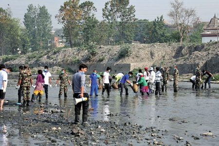 Bagmati-clean-up-campaign-nawayug