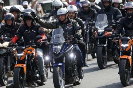 Bolsonaro-mask-bikes (1)