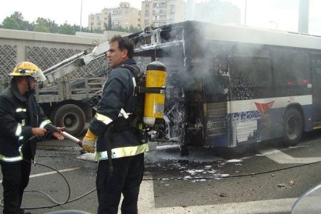 Bus-accident-pixabay-170619-