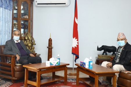 Deuba_oli_mQ6puA7MCM
