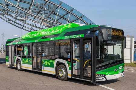Electric_bus_rERUXuOh7Y