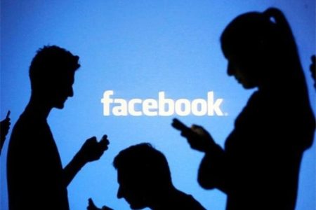 Facebook-768x576