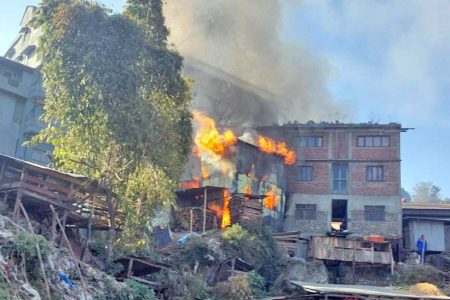 Fire-at-Fungling-Bajar-Taplejung
