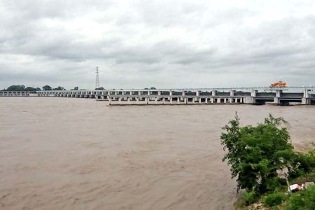 A view of Gandak Barrage over the swollen Narayani River, on Wednesday, July 27, 2016. Photo: RSS