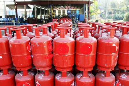 Gas
