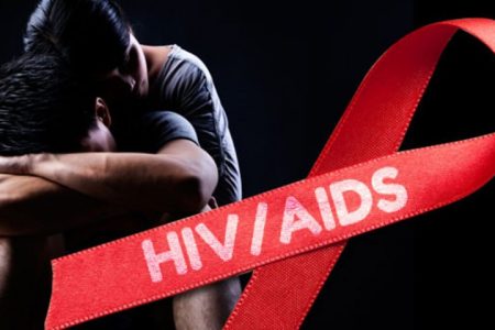 HIV_iSD3D77qoz-4