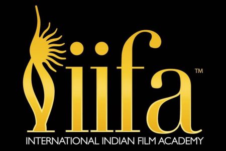 IIFA-award_GnPWXCZwGd