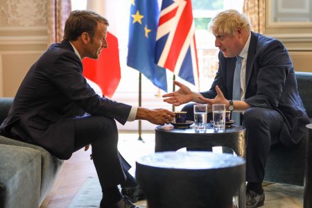 Johnson_met_with_Macron_for_Brexit_issue
