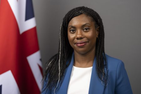 06/09/2022. London, United Kingdom. Official Cabinet Portrait; Secretary of State for International Trade and President of the Board of Trade – Kemi Badenoch MP poses for a photograph in 10 Downing Street. Picture by Simon Dawson / No 10 Downing Street