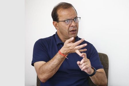 Minendra-Rijal (1)