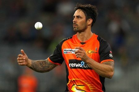 PERTH, AUSTRALIA - DECEMBER 13: Mitchell Johnson of the Scorchers prepares to bowl during the Twenty20 match between the Perth Scorchers and England Lions at Optus Stadium on December 13, 2017 in Perth, Australia. The game is the soft opening of Perth's new stadium.  (Photo by Paul Kane/Getty Images)