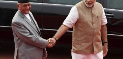 Nepal's Prime Minister Khadga Prasad Sharma Oli (L) shakes hands with his Indian counterpart Narendra Modi during his ceremonial reception at the forecourt of India's Rashtrapati Bhavan presidential palace in New Delhi, India, February 20, 2016. REUTERS/Adnan Abidi - GF10000316261